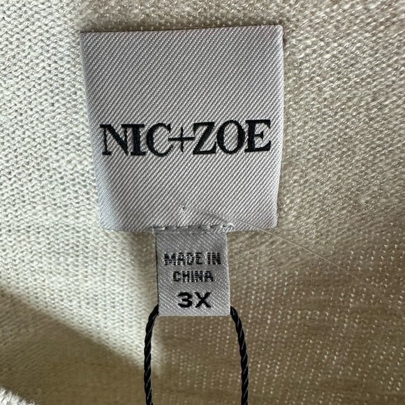 NIC+ZOE Blooming Short V Neck Sweater Size 3X Lightweight Floral - Picture 3 of 12